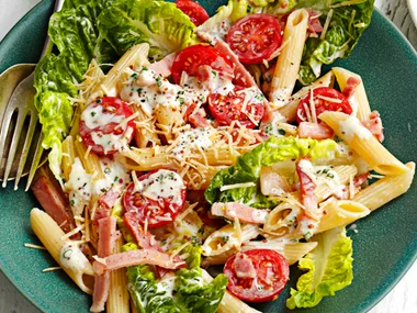BLT pasta salad