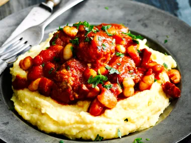 braised meatballs with white beans