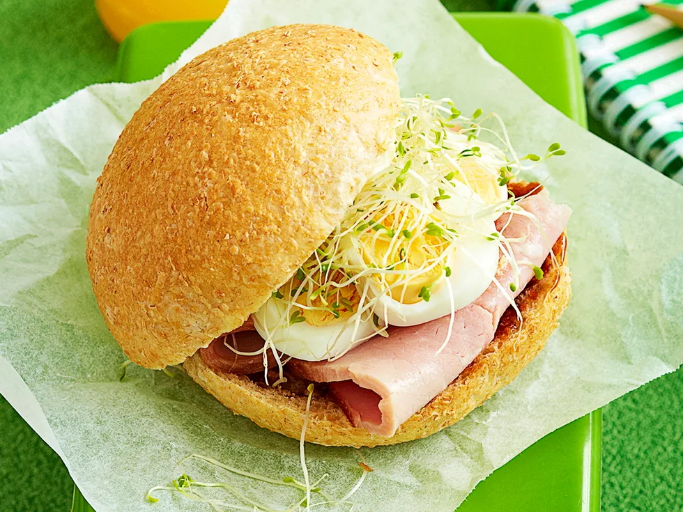 Brunch roll