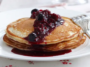 Buttermilk pancakes with maple berries