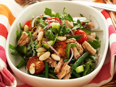 Cannellini bean and tuna salad