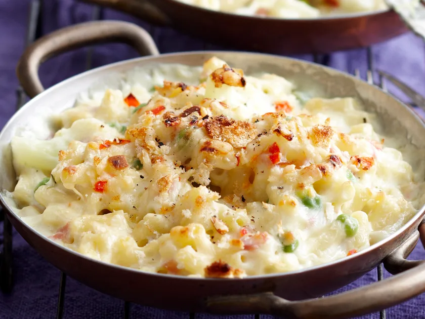 Cauliflower and ham gratin