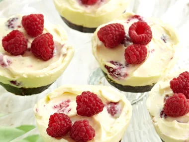 Chocolate and raspberry ricotta cheesecakes