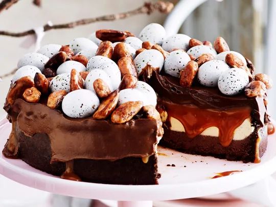 Chocolate caramel cheesecake