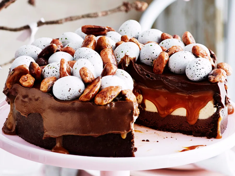 Chocolate caramel cheesecake
