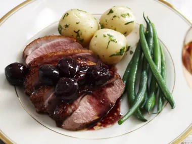 Crispy duck with cherry sauce