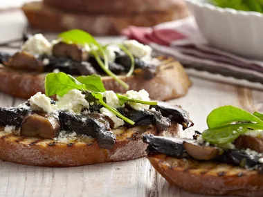 Field mushroom bruschetta