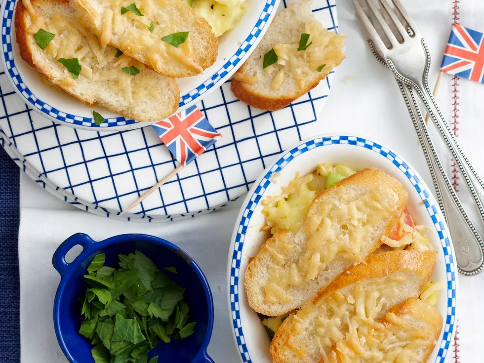 Fish crouton pie