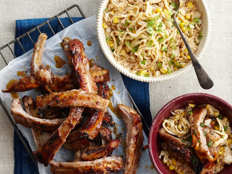 Glazed pork ribs with fried rice