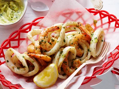 Grilled prawns and calamari with garlic butter