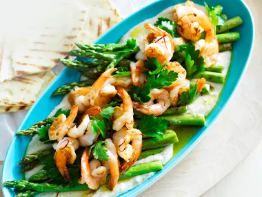 Grilled prawns with asparagus and cannellini puree