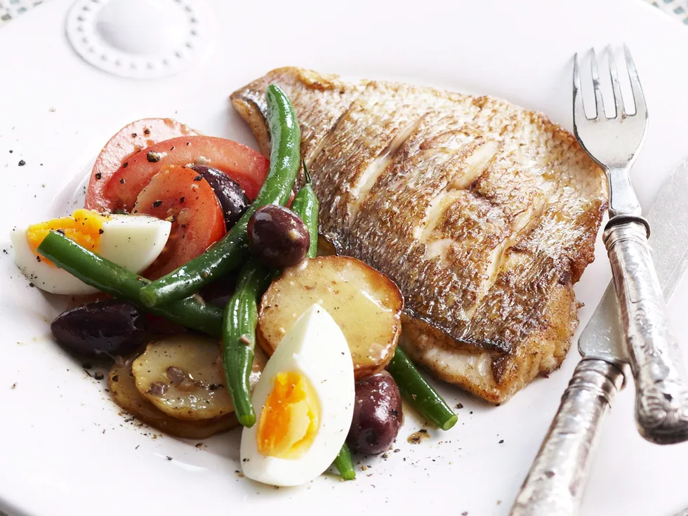Grilled snapper Nicoise