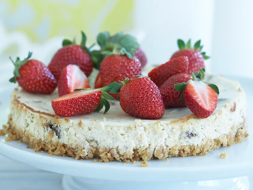 Honey and date cheesecake