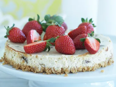 Honey and date cheesecake