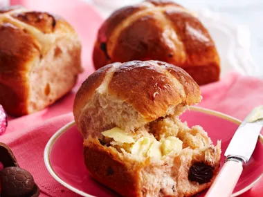 Hot cross buns 2