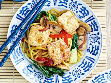 Noodles with bok choy and tofu