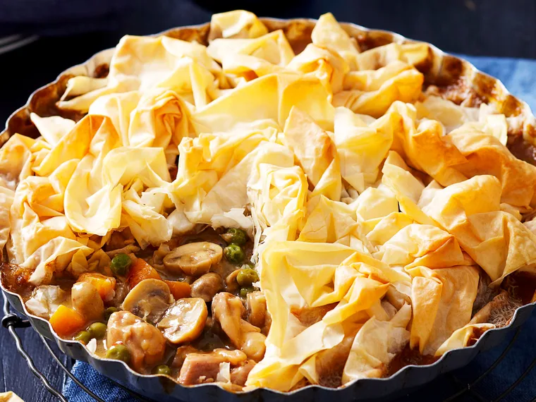Quick chicken pie