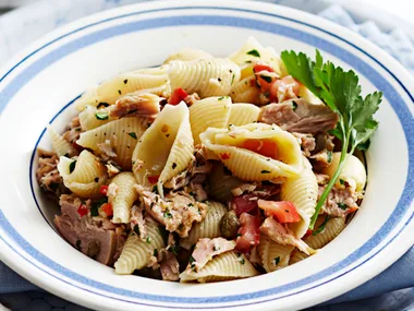 Quick tuna pasta