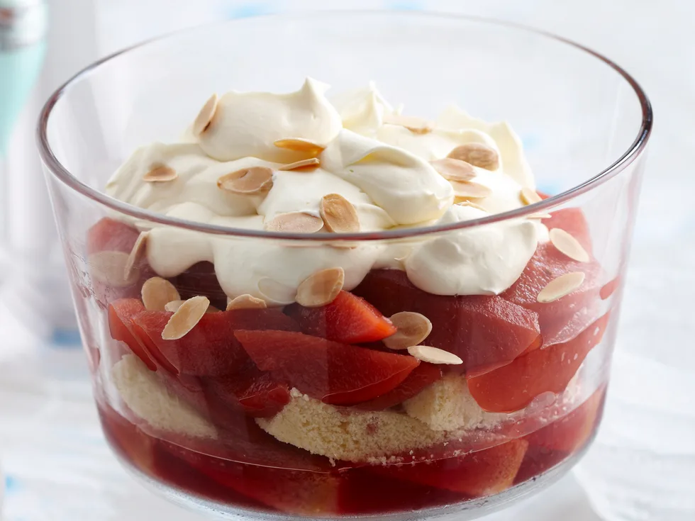 Quince trifle