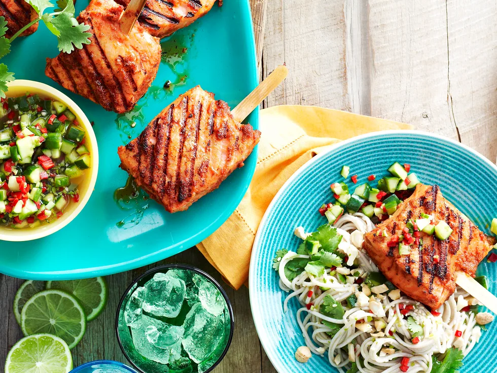 Red curry salmon with cashew nuts