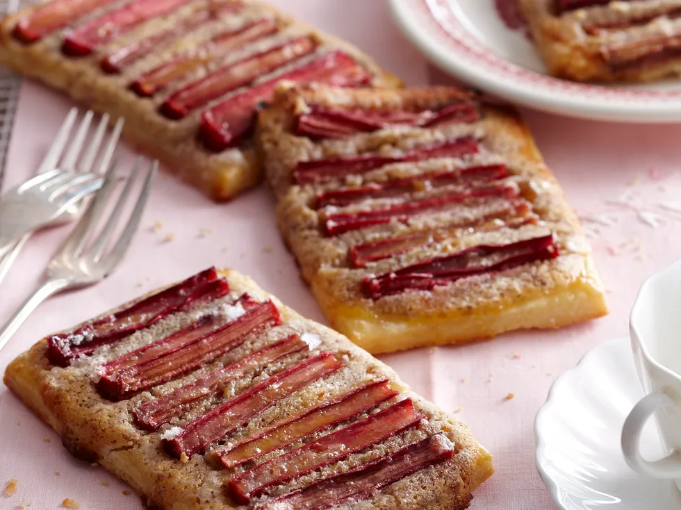 Rhubarb galettes