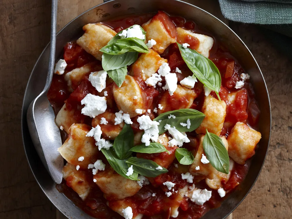 Ricotta gnocchi sugo
