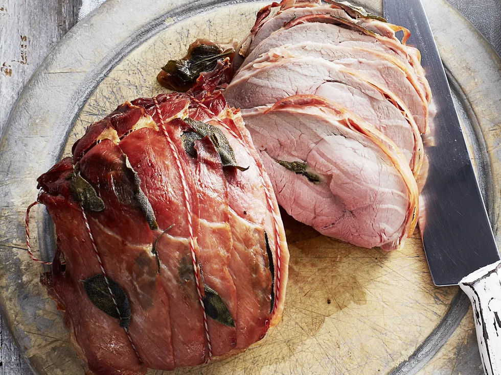 Roast veal blade with sage and mozzarella