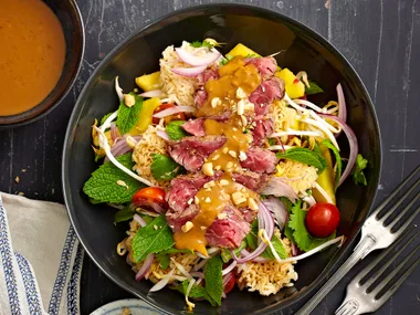 Satay beef tataki with crispy rice salad
