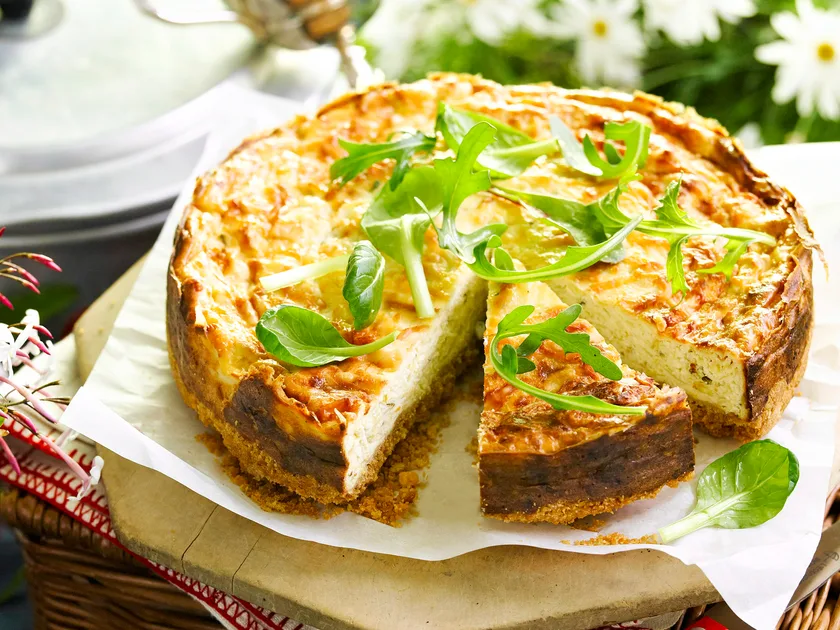 Savoury gruyere cheese cake