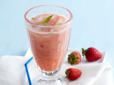 Seasonal fruit smoothie