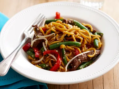 Sesame beef noodles