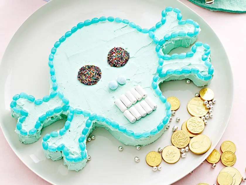Skull and crossbones cake