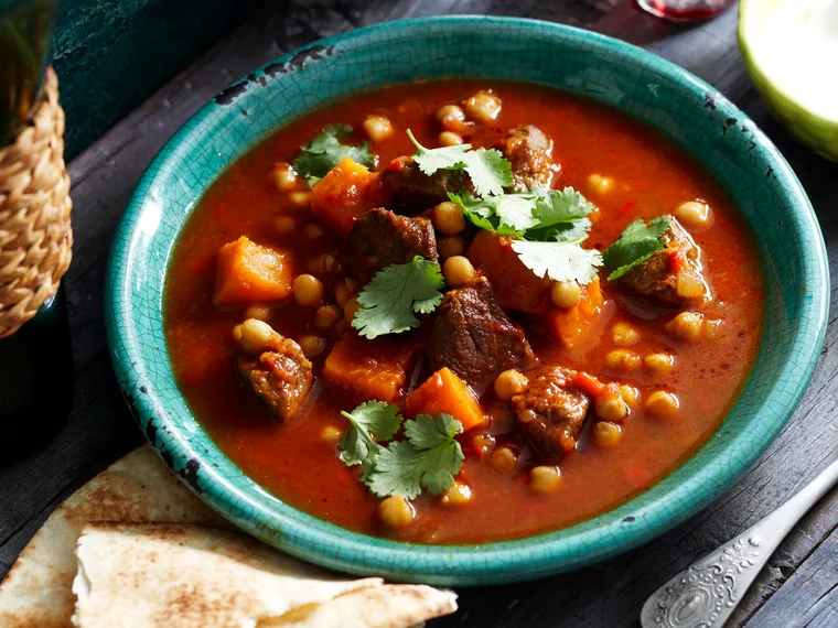 Spiced lamb and pumpkin soup