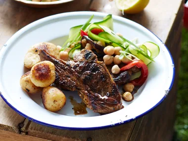 Spiced lamb chops and potatoes