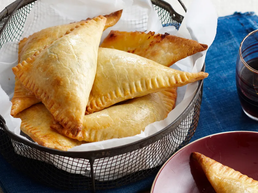 Spinach and cheese pasties