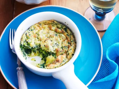 Spinach and asparagus bakes