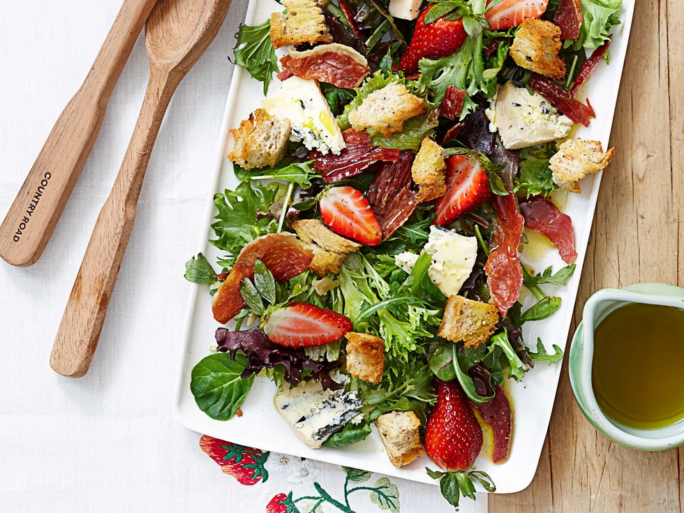 Strawberry and blue cheese salad