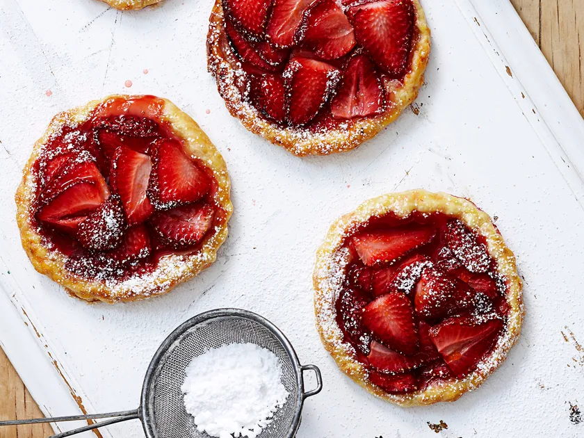 Strawberry tarts