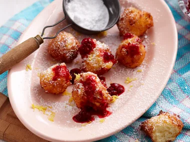 Sweet lemon ricotta fritters