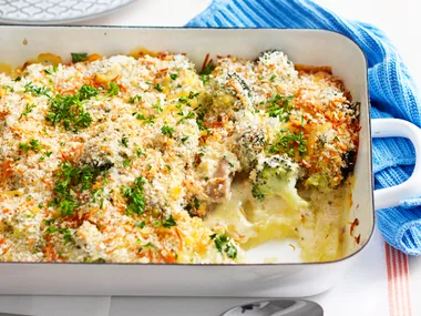 Chicken and broccoli bake