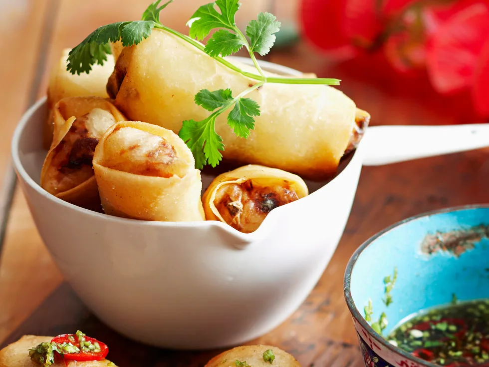 Fish and vermicelli spring rolls