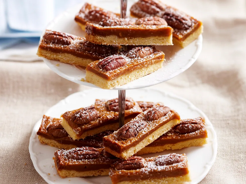 Pecan and ginger slice