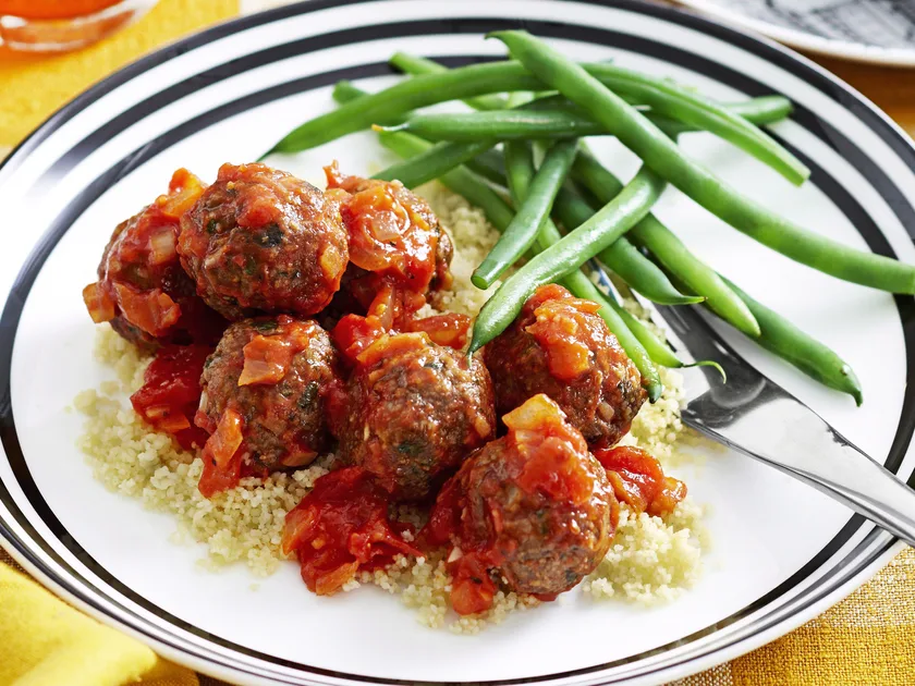 Spicy tomato meatballs