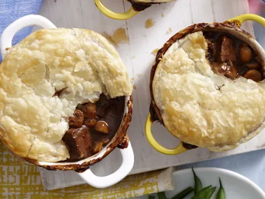 Steak and kidney individual pies