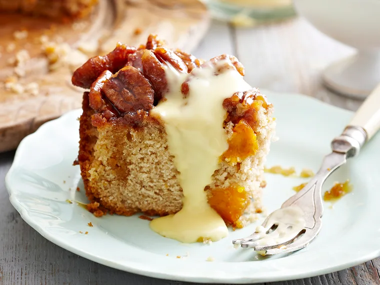 Upside-down pumpkin cake