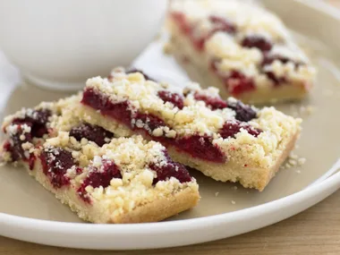 Raspberry Crumble Shortcake