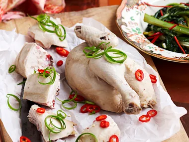 White cut chicken