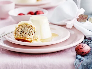Yoghurt and cardamom panna cotta with baklava biscotti