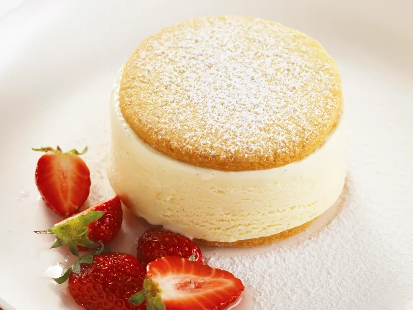 Ice-cream shortcakes
