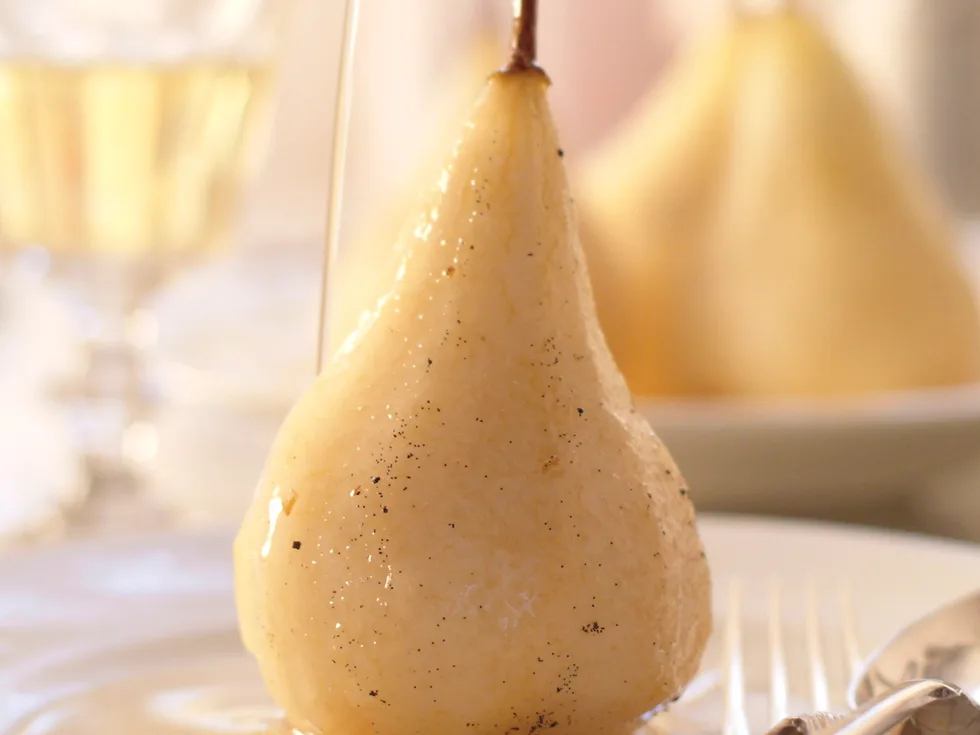 Poached Pears in Syrup
